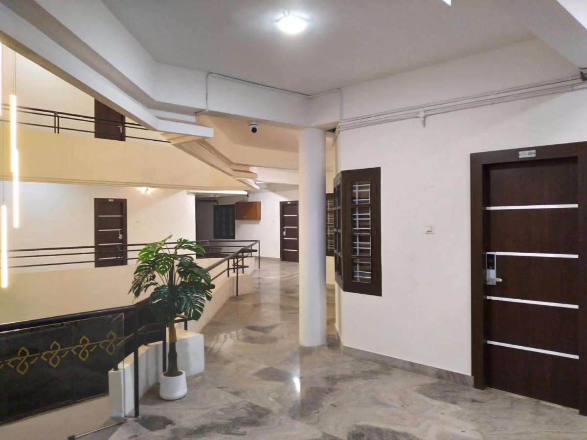 Pmr Grandays Hotel Malappuram Exterior photo